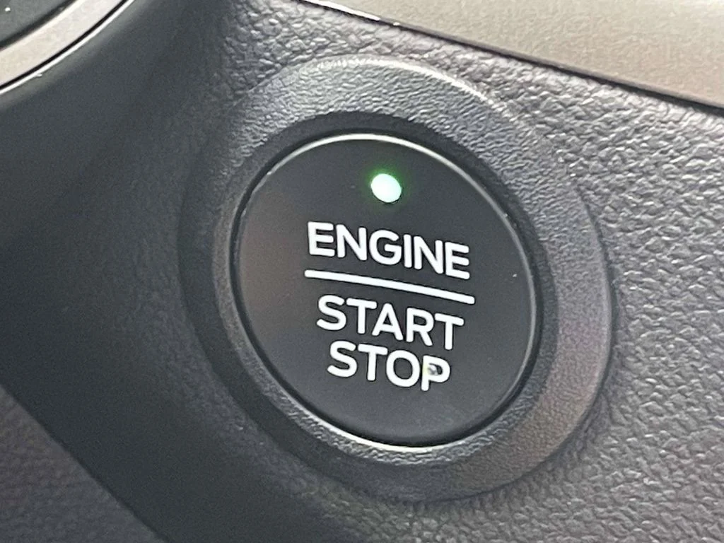 Certified Used 2022 Gray Ford SEL image 25