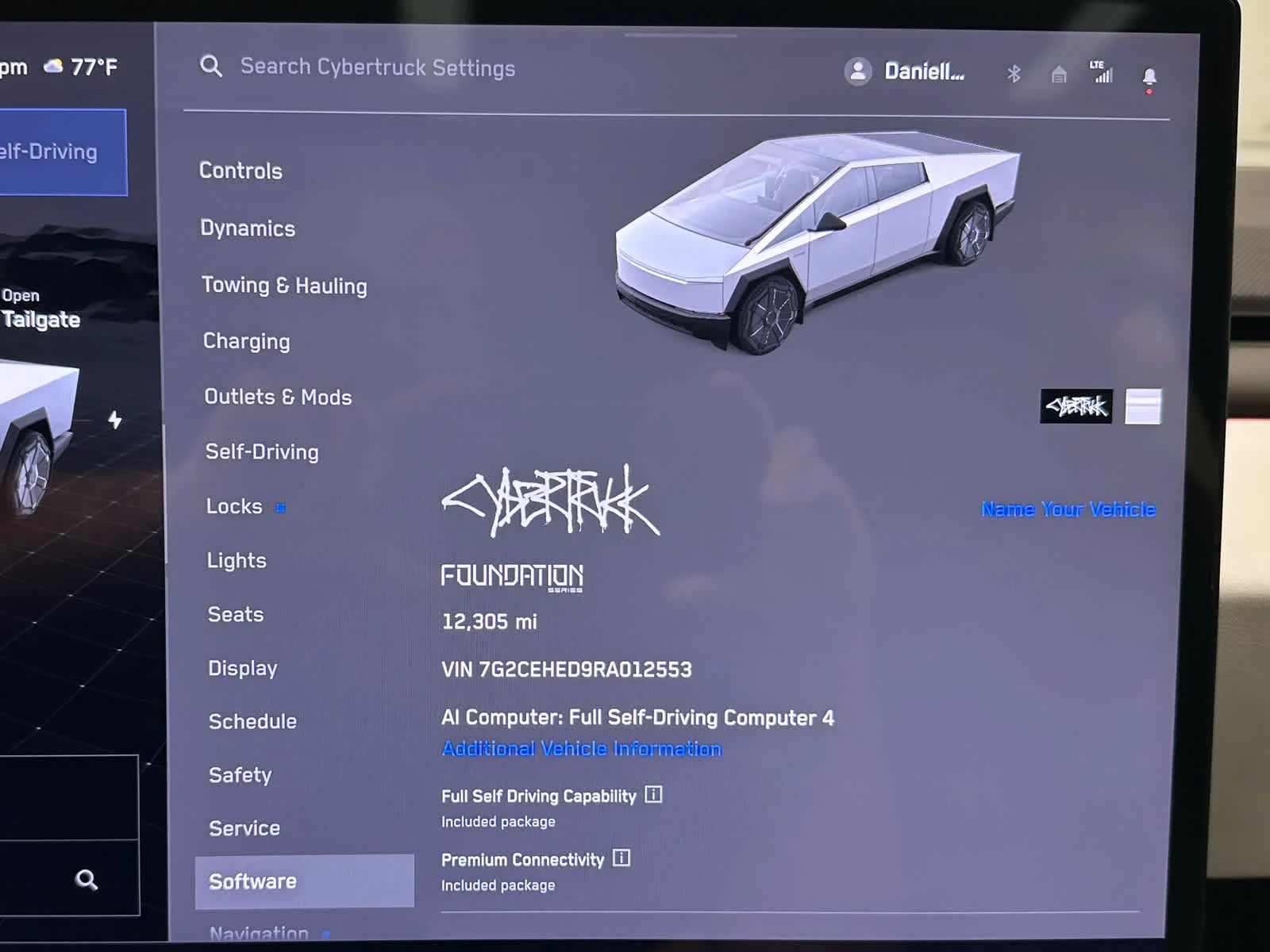2024 Tesla Cybertruck Base - Photo 30