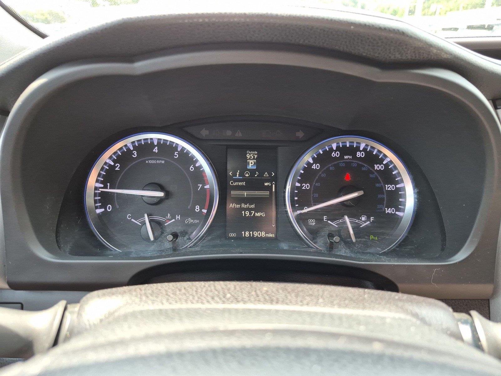 Used 2014 Silver Sky Metallic Toyota Limited image 22