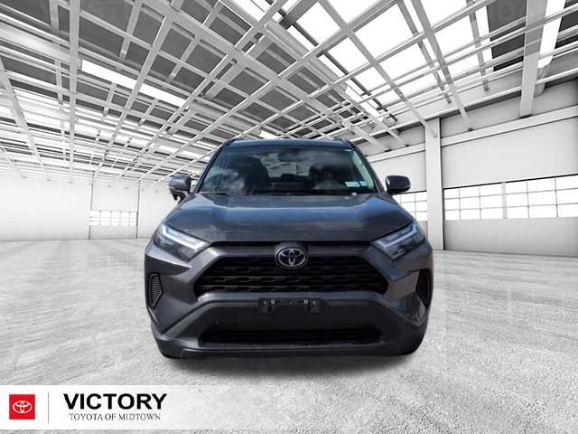Certified Used 2024  Toyota XLE image 8