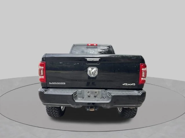 Used 2022 Black Ram Laramie image 9