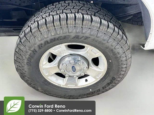 Used 2016 Oxford White Ford XLT image 27
