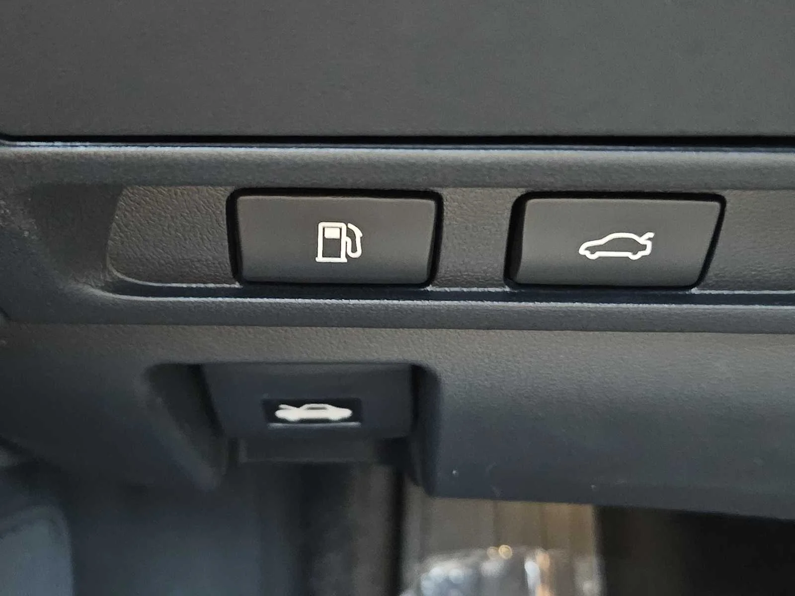 Used 2021 Sonic Titanium Lexus  image 17