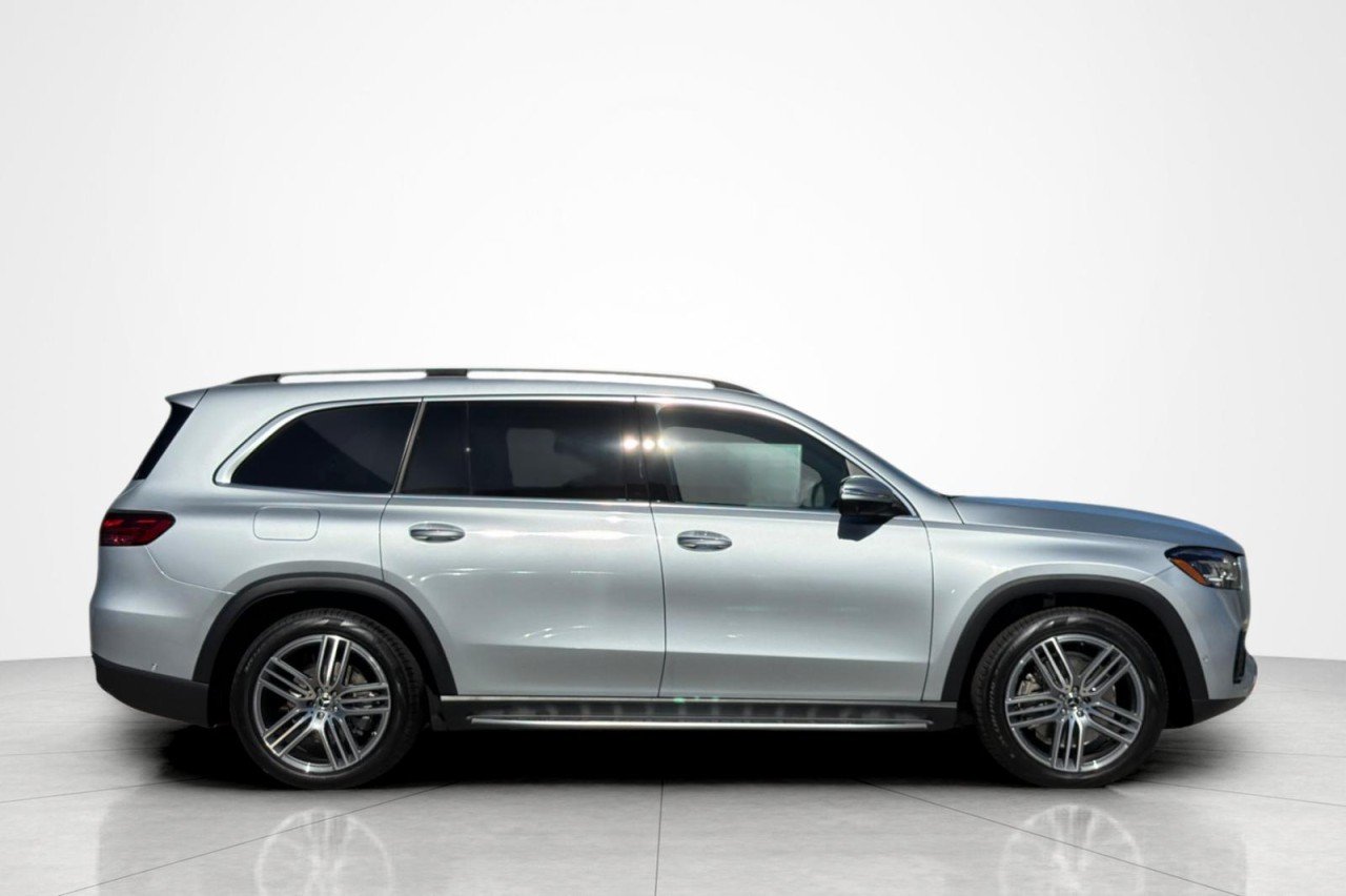 New 2026 Cirrus Silver Metallic Mercedes-Benz GLS 450 4MATIC® SUV image 6