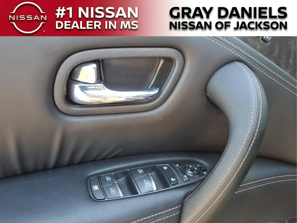 Used 2023 Gray Nissan Platinum image 12