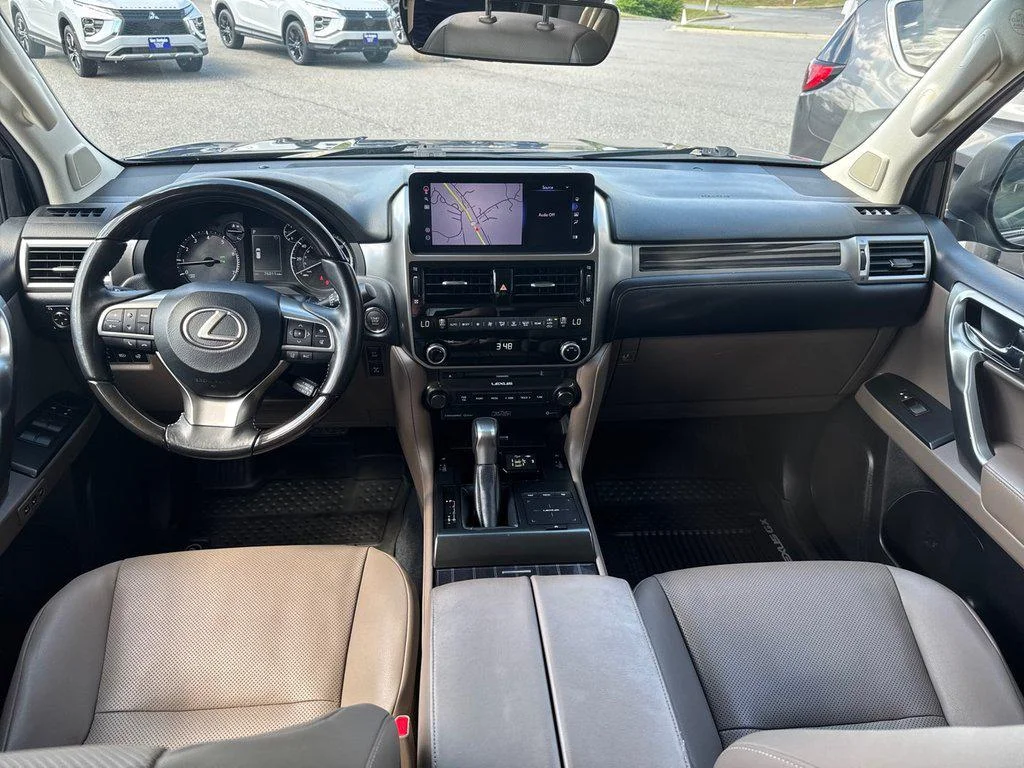 Used 2023 Nebula Gray Pearl Lexus GX 460 Premium 4WD image 29