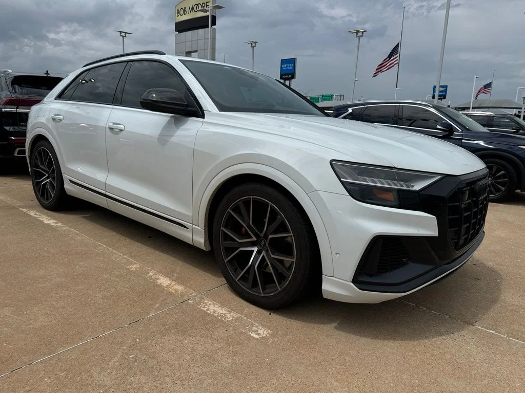 Used 2021 White Audi 4.0T Prestige image 2