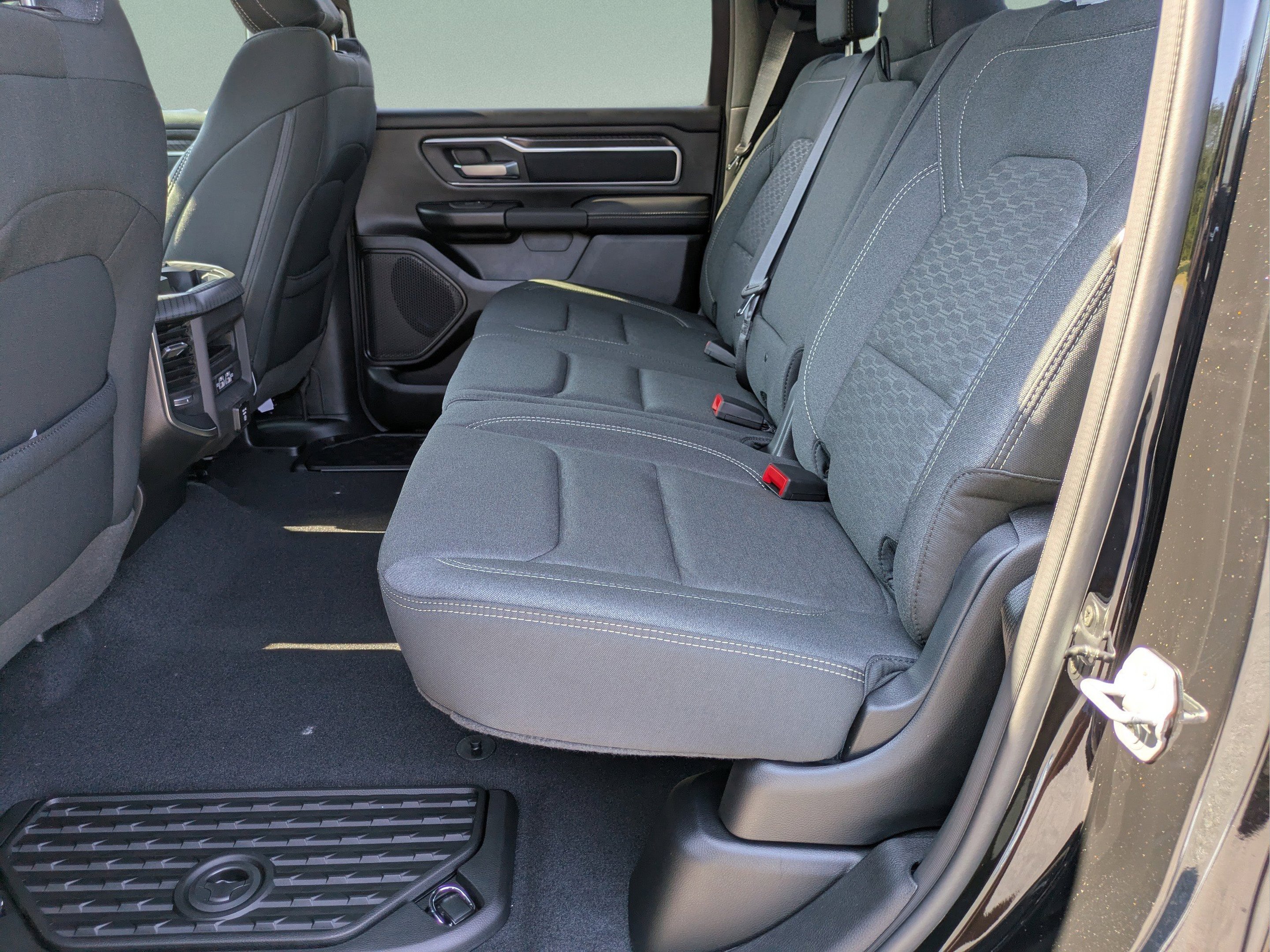 2026 RAM 1500 Big Horn/Lone Star - Photo 14