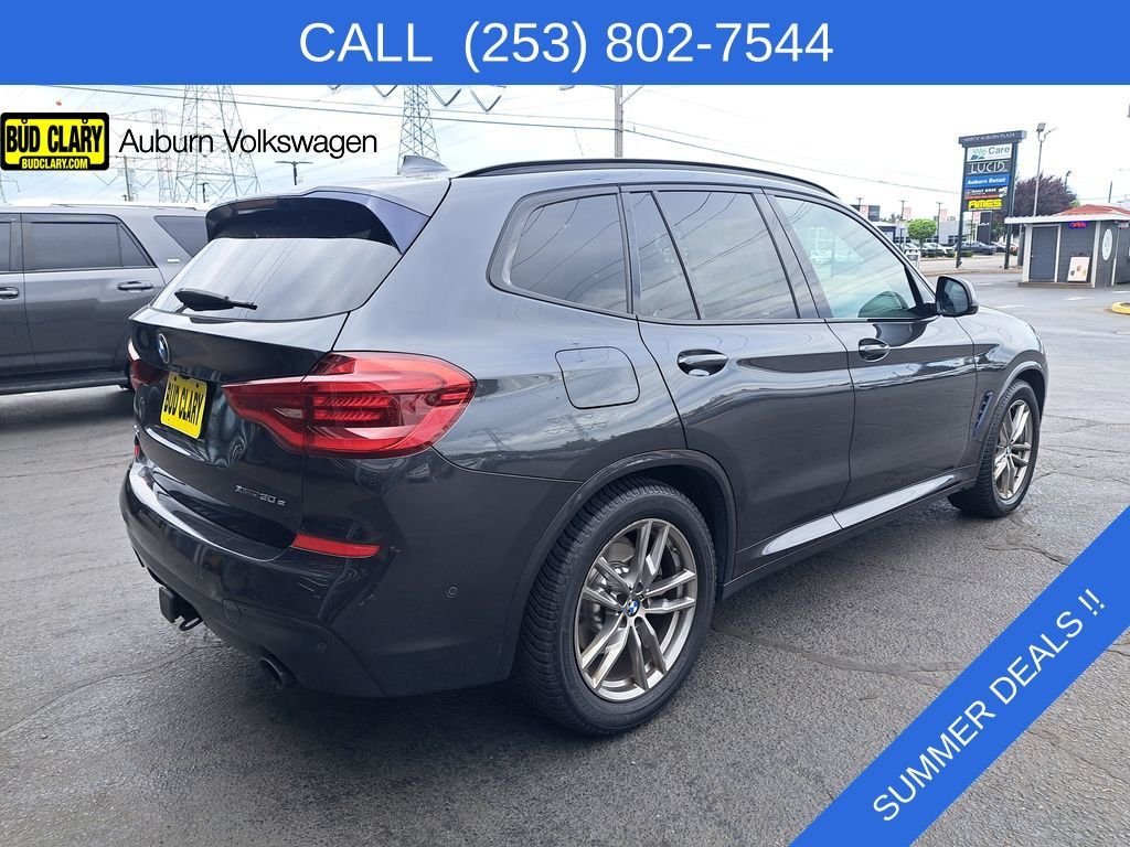 Used 2021 Gray BMW xDrive30e image 6