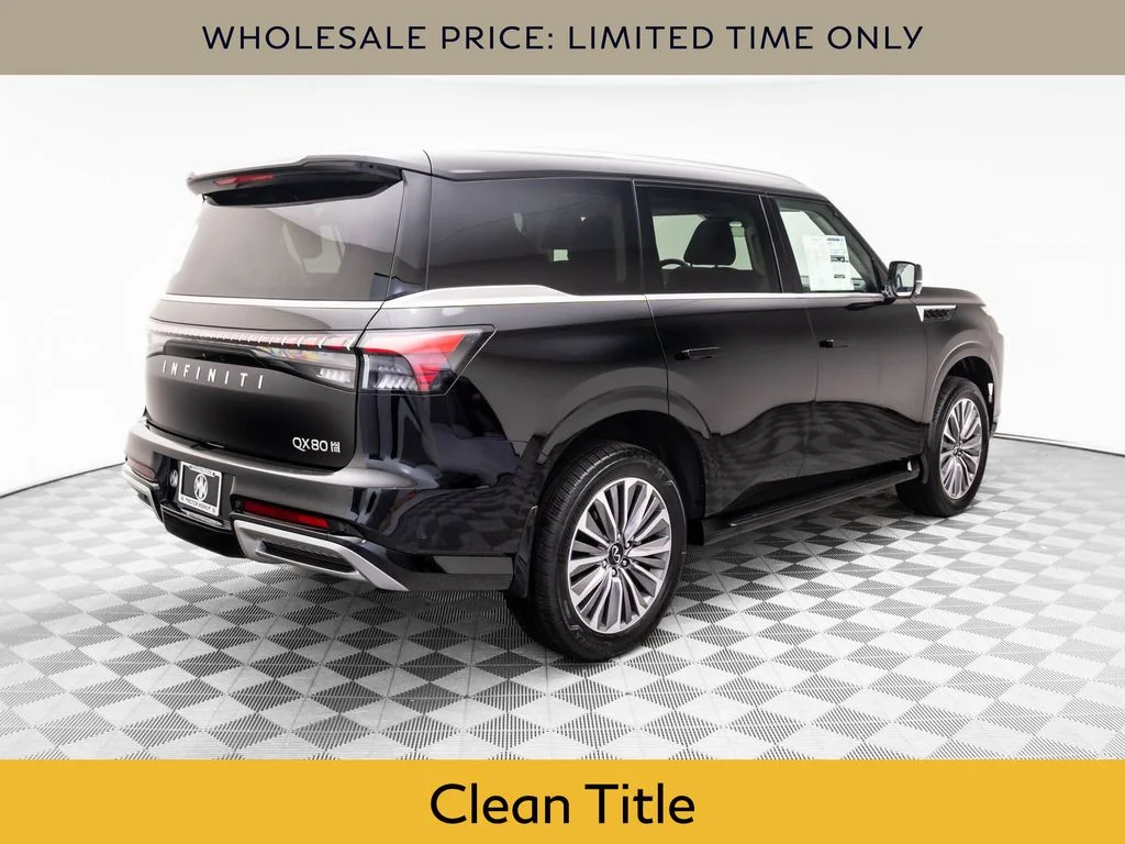 Used 2026 Black INFINITI LUXE image 5