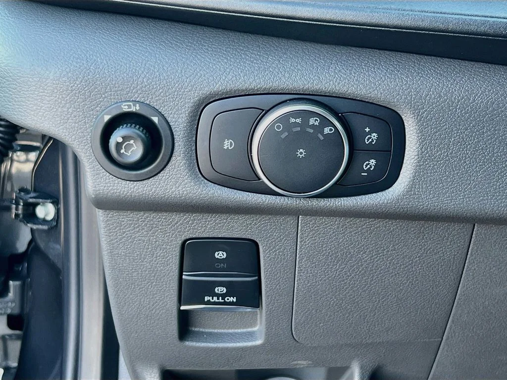 New 2026 Carbonized Gray Metallic Ford XLT image 20
