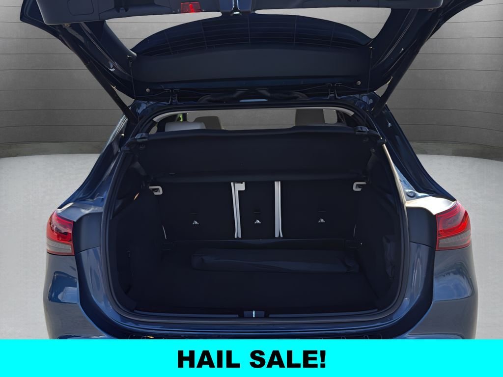 Used 2022 Blue Mercedes-Benz GLA 250 image 24