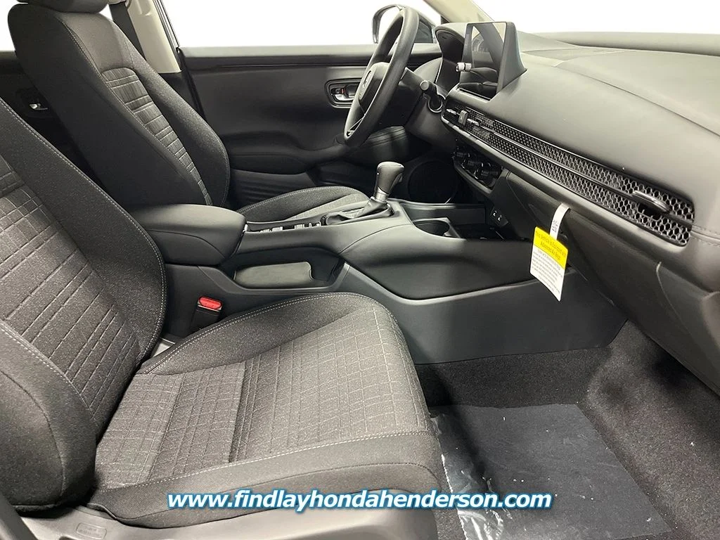 New 2027 Platinum White Pearl Honda LX image 24