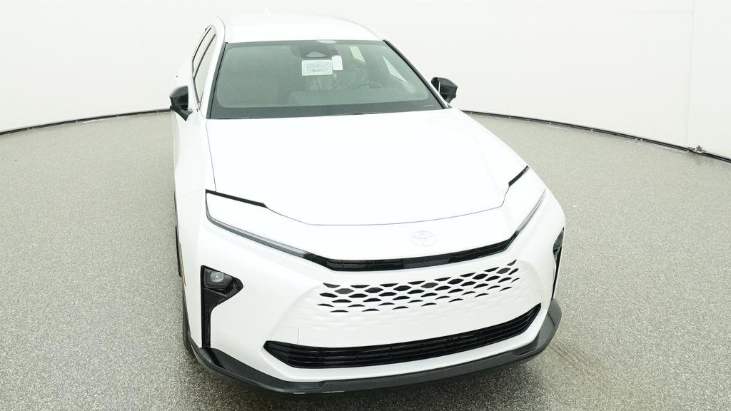 New 2026 Oxygen White Toyota XLE image 38
