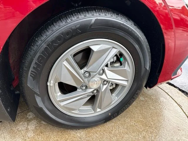 Certified Used 2024 Red Hyundai SE image 21
