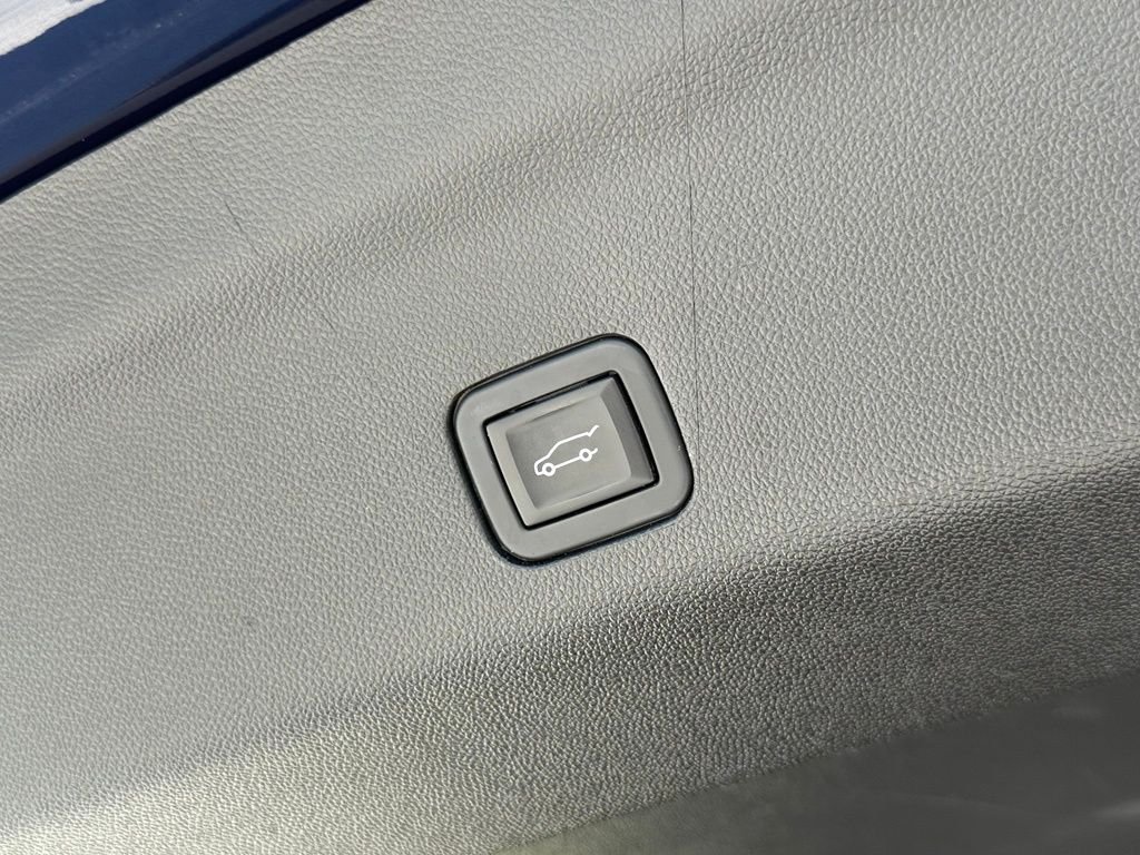 Used 2023 Blue Cadillac Sport image 19