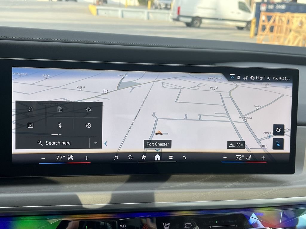 New 2026 Silver BMW xDrive60 image 18
