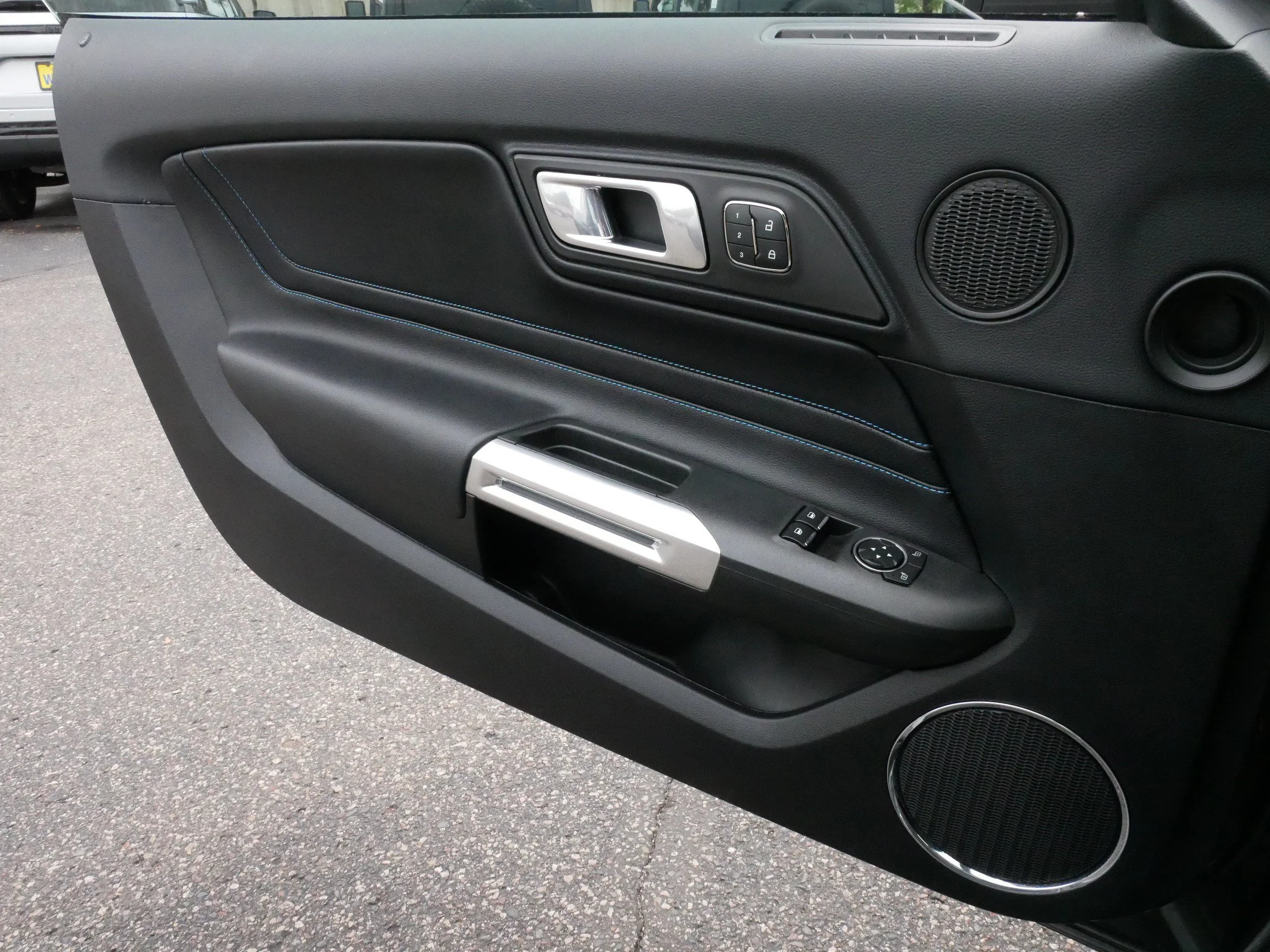 Used 2018 Magnetic Metallic Ford EcoBoost Premium image 28