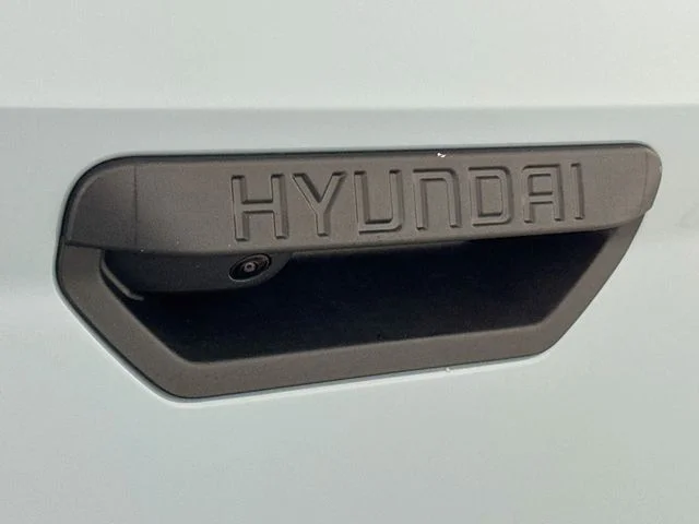 New 2027 Blue Hyundai SE image 23