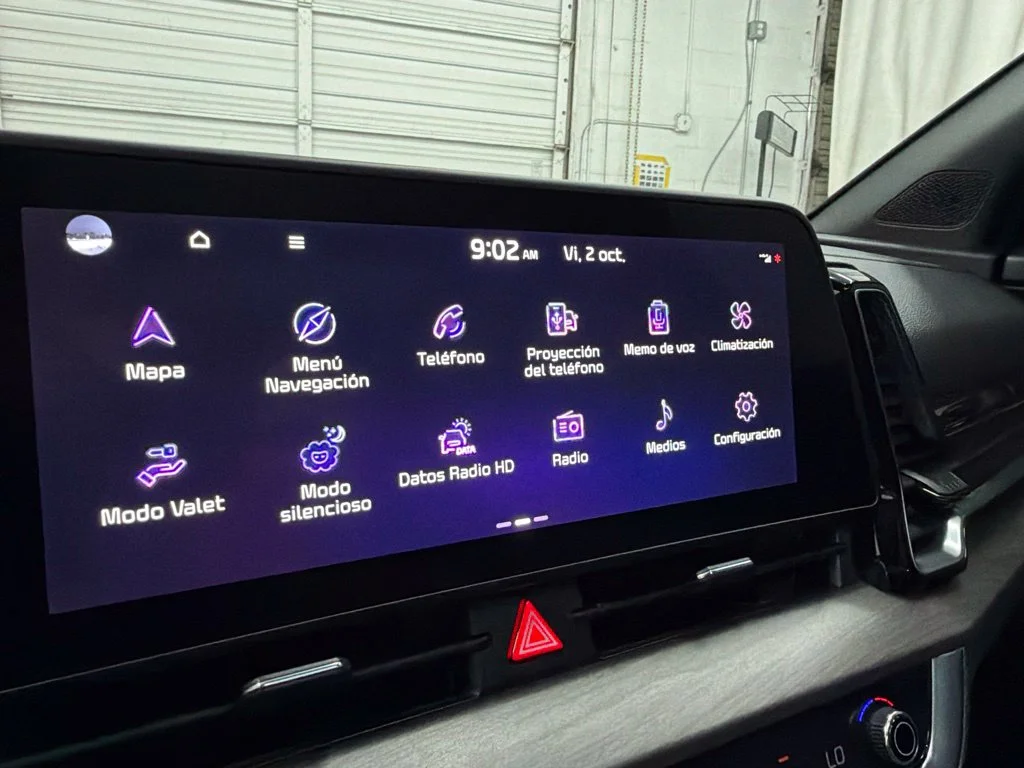 Used 2023 Blue Kia X-Line image 18