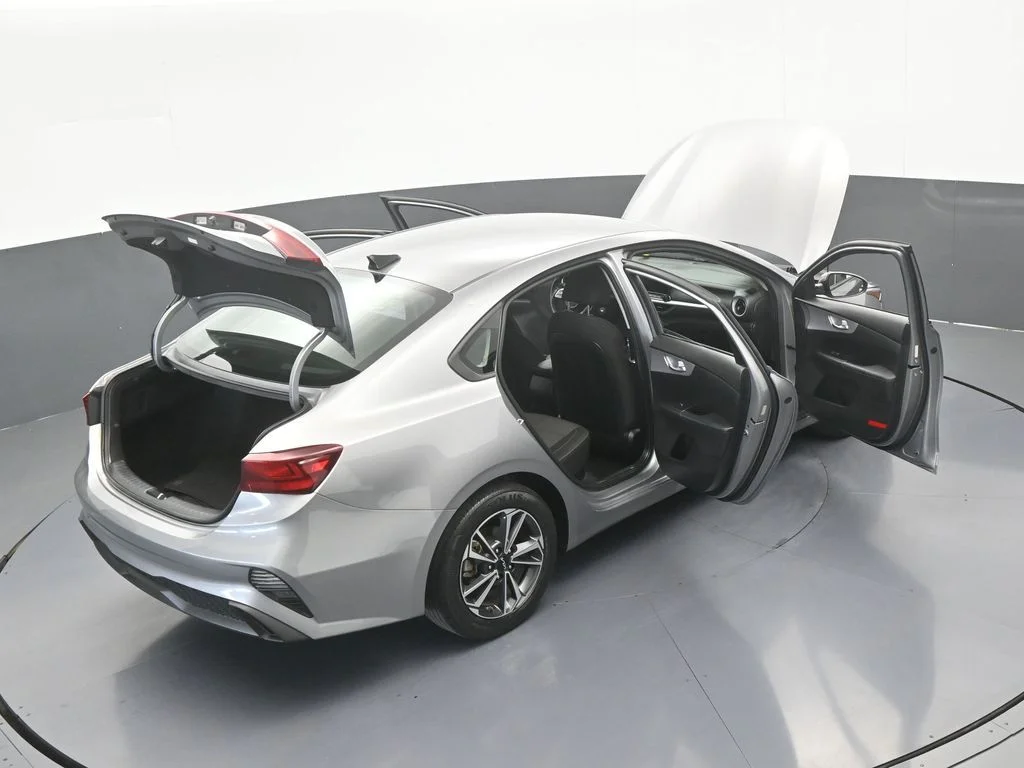Used 2024 Steel Gray Kia LXS image 59