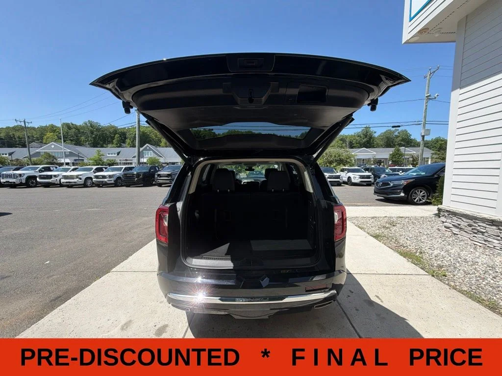 Used 2023 Black GMC Denali image 13