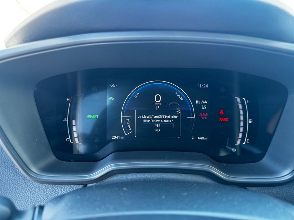 2026 Toyota Corolla LE - Photo 28