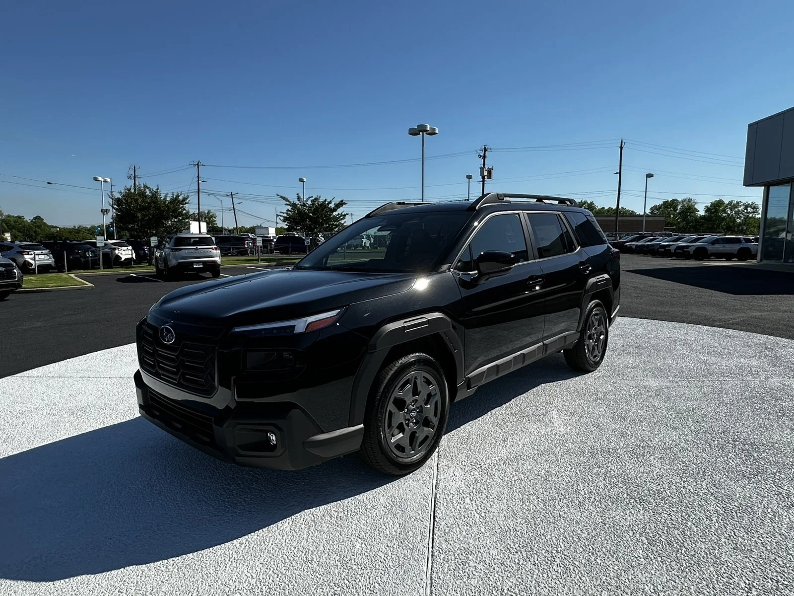 New 2026 CRYSTAL BLACK SILICA Subaru Premium image 3