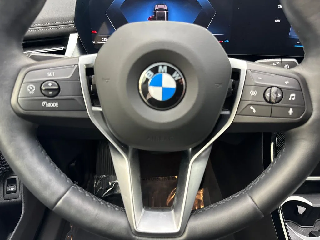 Used 2026 Black BMW xDrive28i image 58