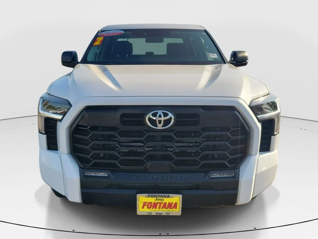 Used 2024 White Toyota SR5 image 9