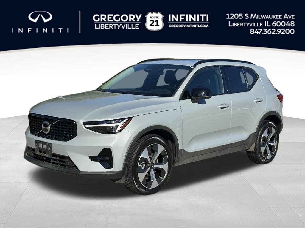 2026 Volvo XC40 Plus