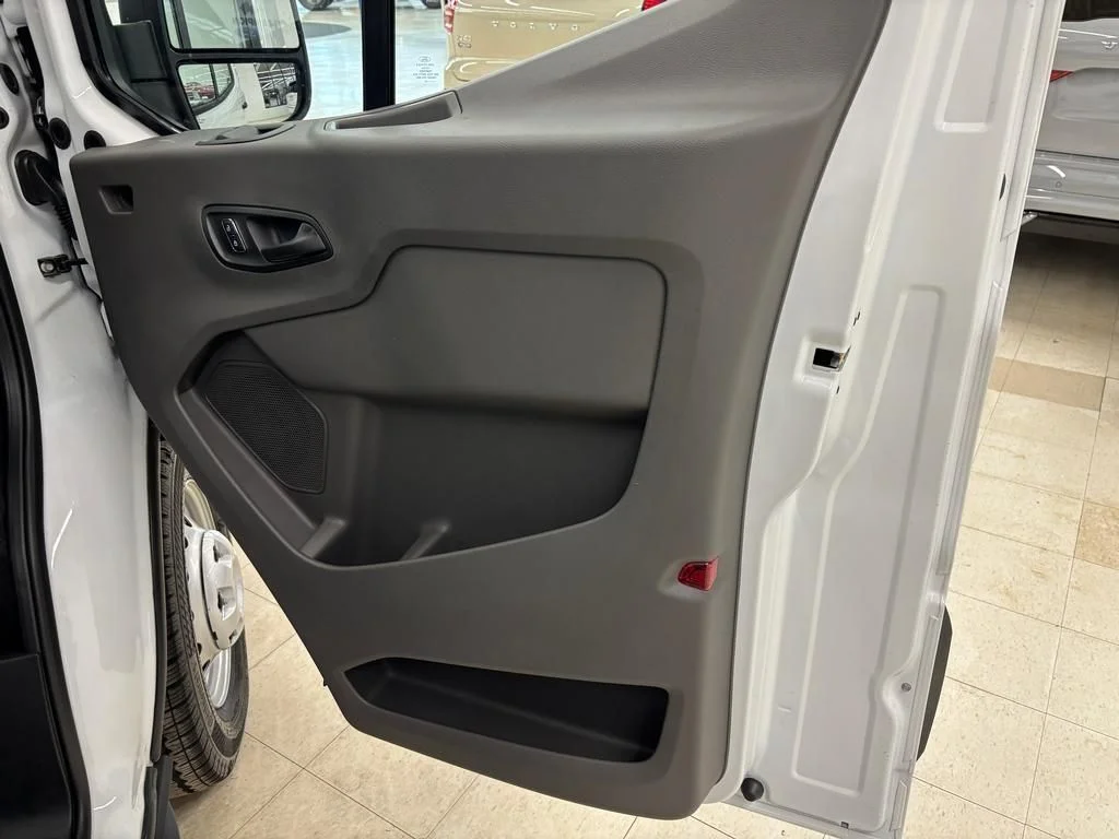 New 2026 Oxford White Ford Cargo Van image 13