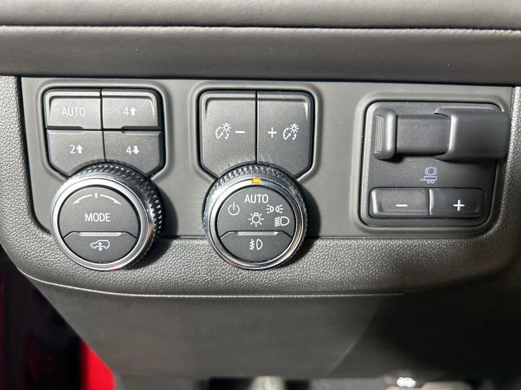 Used 2023 Volcanic Red GMC Denali Ultimate image 28