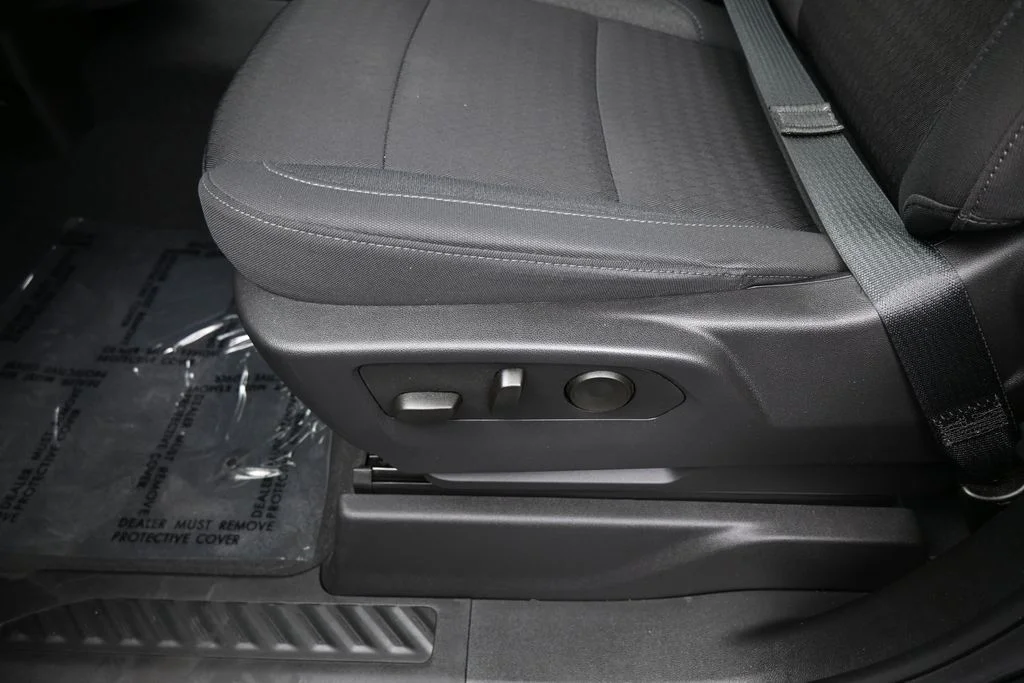 Used 2025 Black Chevrolet Custom image 15
