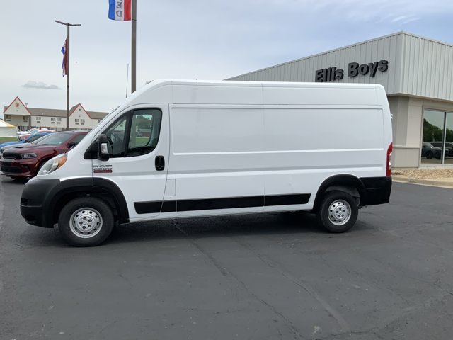 Used 2021 RAM ProMaster Cargo Van Base with VIN 3C6LRVDG9ME525859 for sale in Kansas City