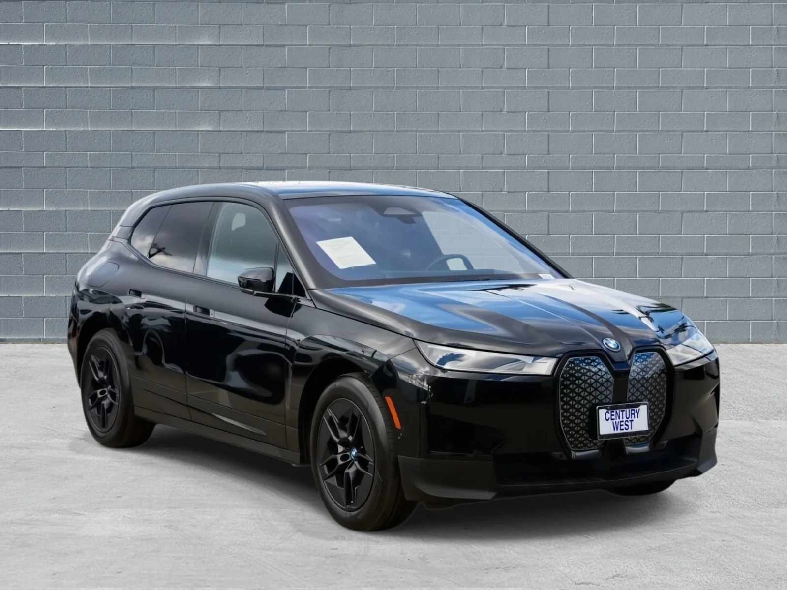 2025 BMW iX xDrive50's photo