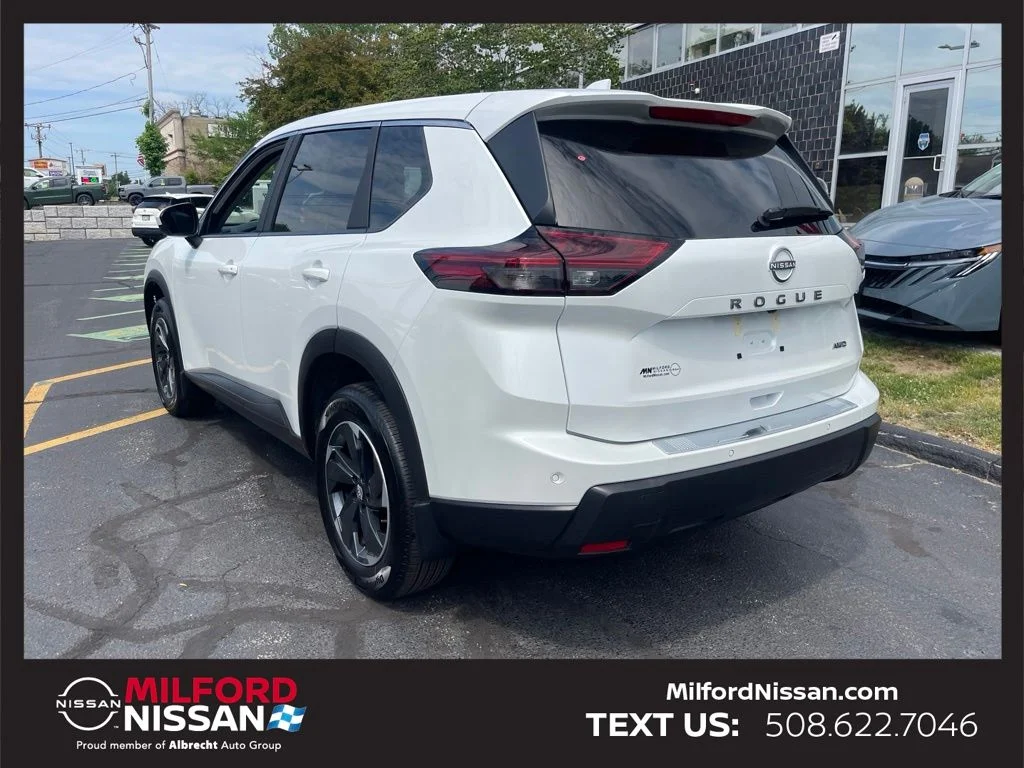 Certified Used 2025 White Nissan SV image 3