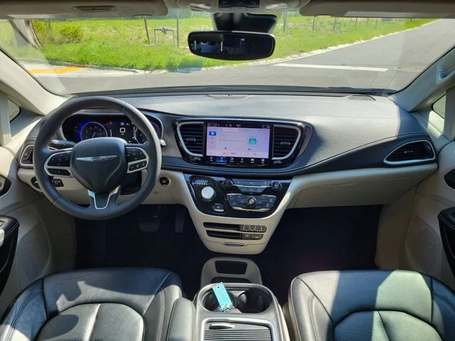 Used 2022 Blue Chrysler Touring L image 12