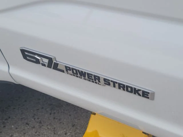 New 2026 Oxford White Ford XL image 10