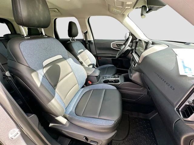 Used 2025 Gray Ford Outer Banks image 28