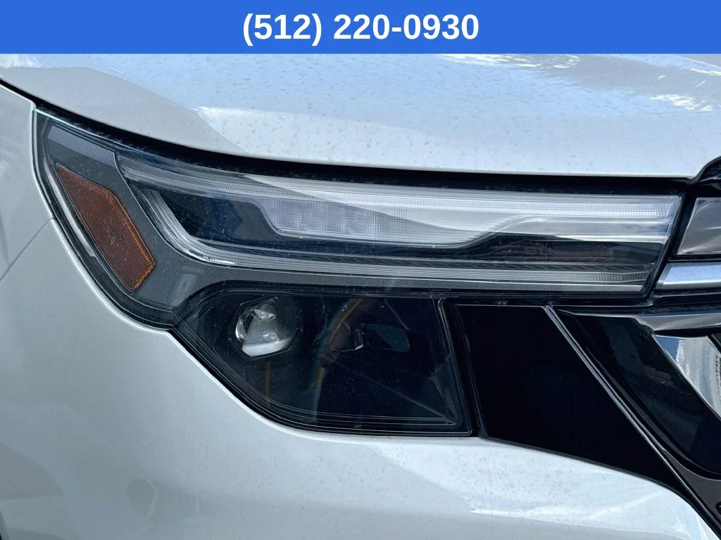 New 2026 White Subaru Touring Hybrid image 39