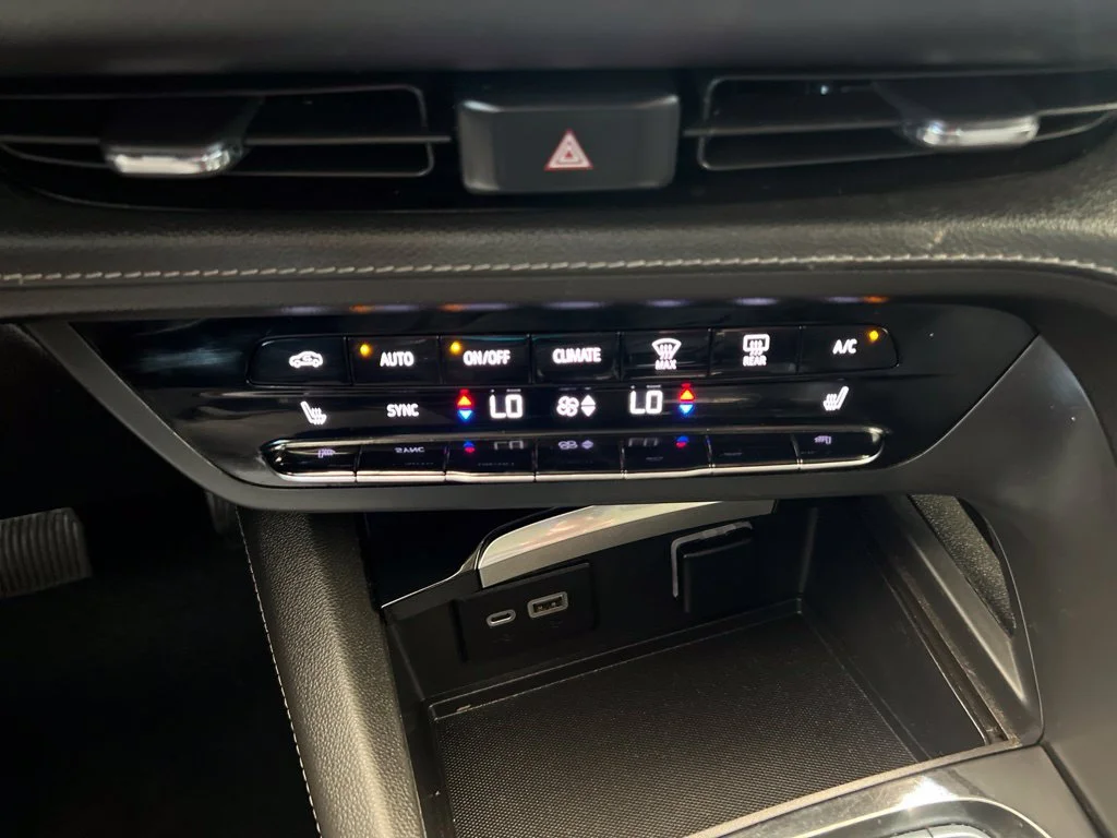 Used 2021 Cinnabar Metallic Buick Preferred image 35
