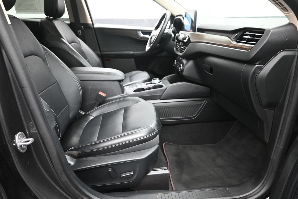 Used 2020 Gray Ford Titanium image 9