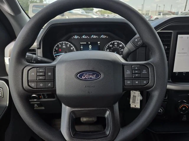New 2026 Oxford White Ford XL image 19