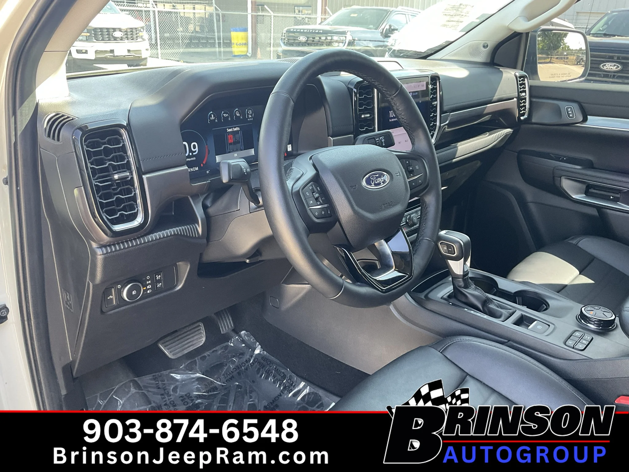 Used 2025 Desert Sand Ford LARIAT image 24