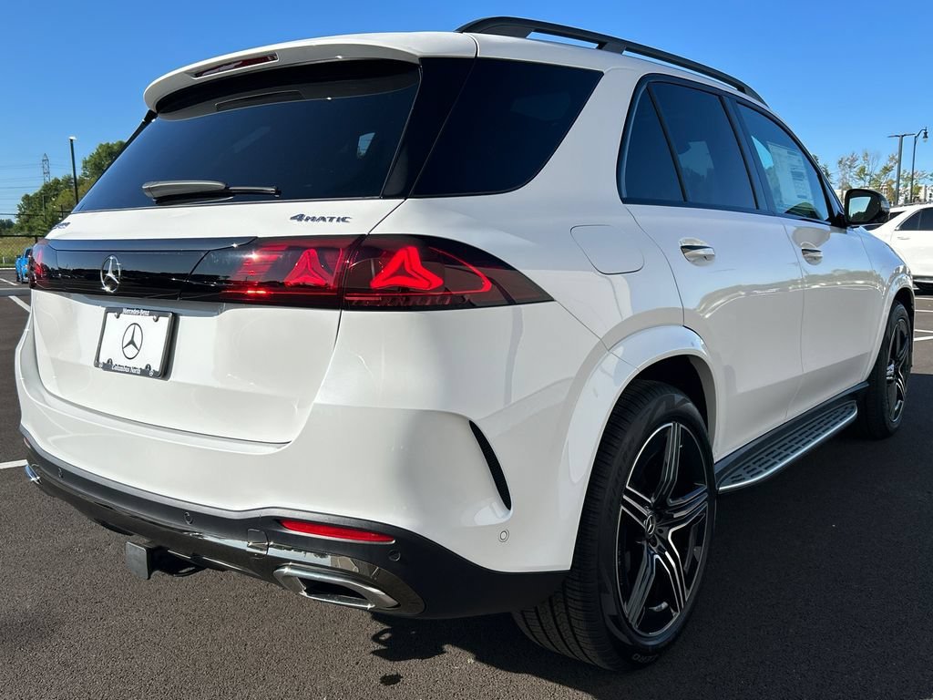 New 2027 MANUFAKTUR Moonlight White Metallic Mercedes-Benz GLE 450 image 45