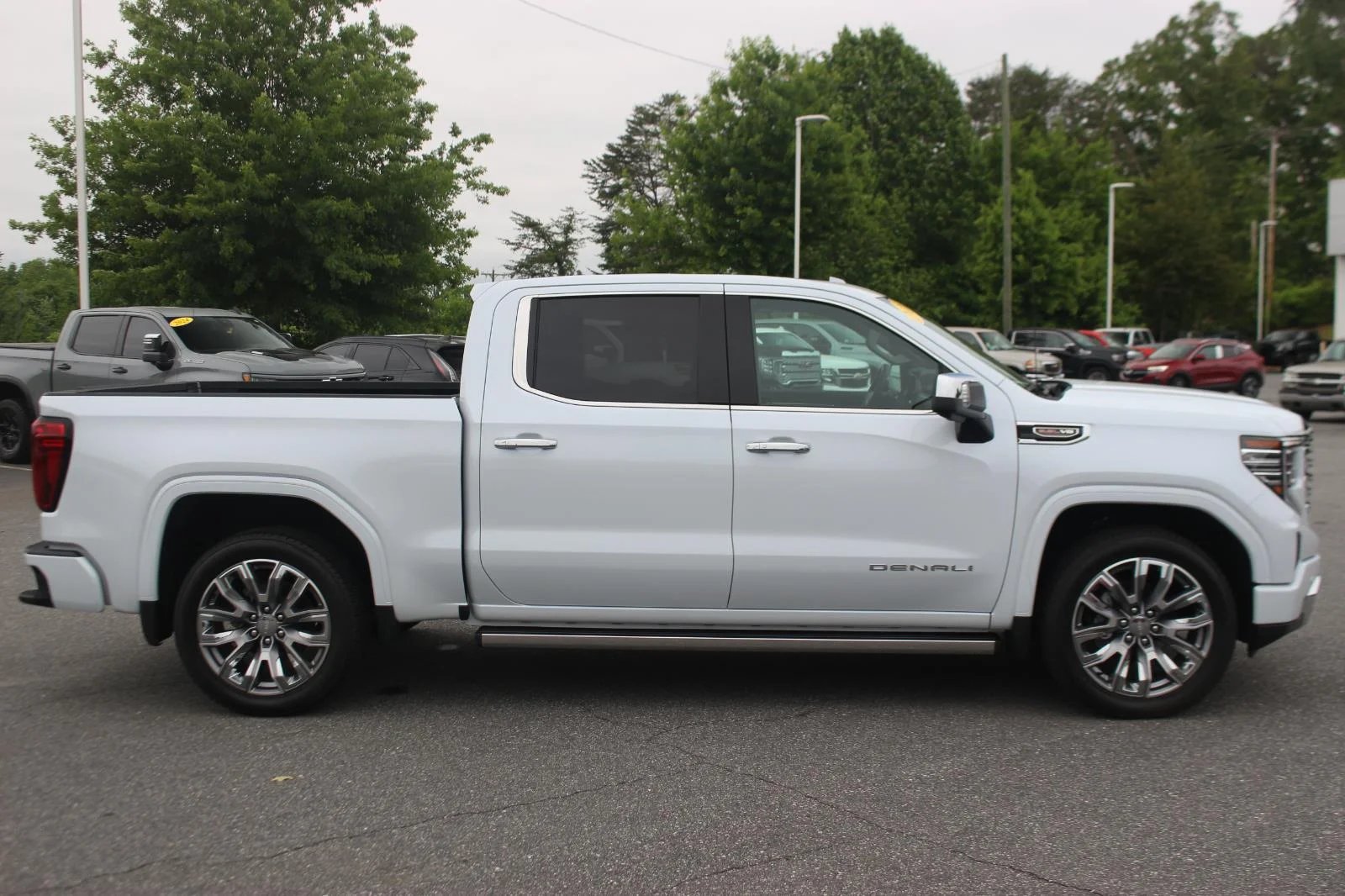 Used 2026 Glacier White Tricoat GMC Denali image 8
