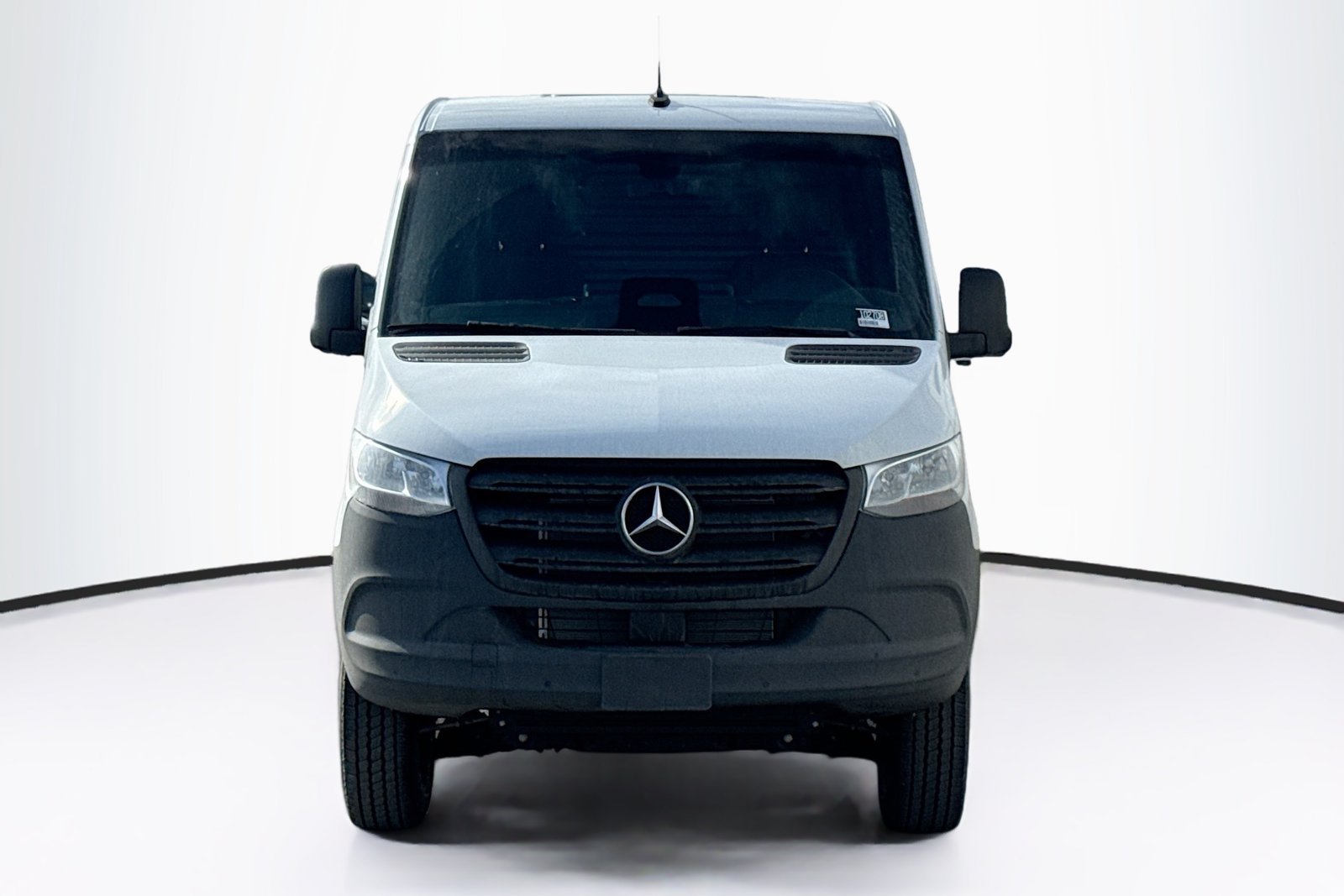 New 2026 Arctic White Mercedes-Benz  image 2
