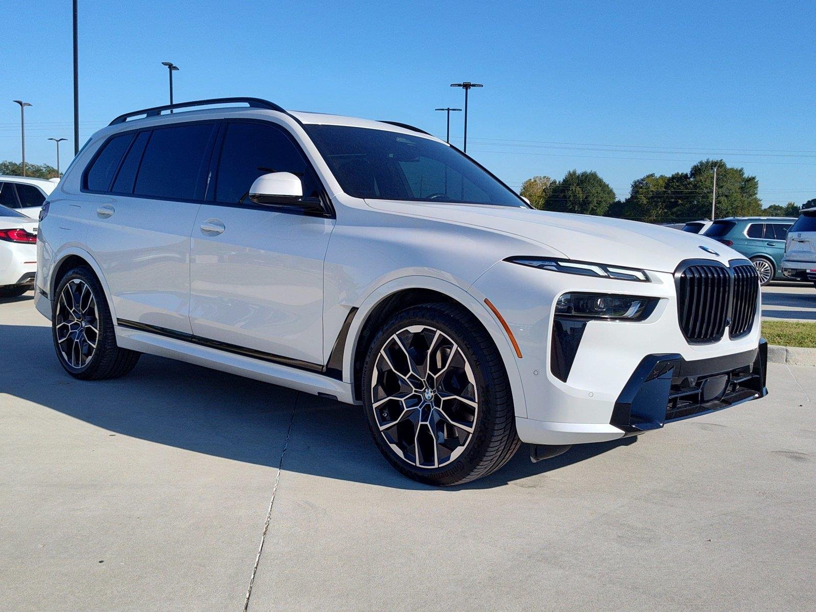 Certified Used 2024 Mineral White Metallic BMW xDrive40i image 13