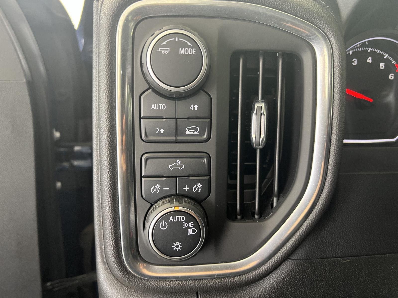 Used 2022 Northsky Blue Metallic Chevrolet LT image 14